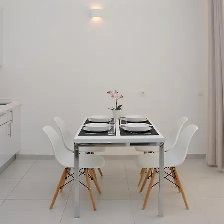 Canary Lofts Feriehus *